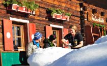 winterurlaub-zauchensee-skihuette